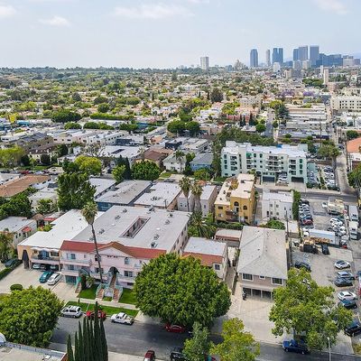 1427 S Shenandoah St, Los Angeles, CA 90035