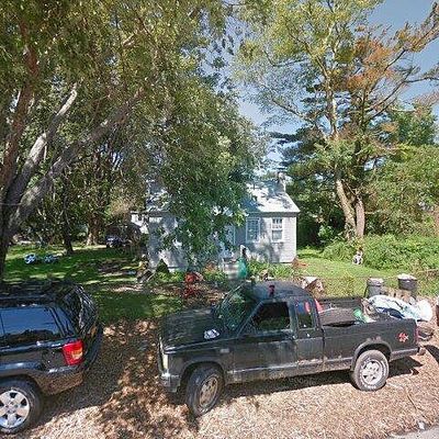 143 Elm Rd E, Mastic Beach, NY 11951