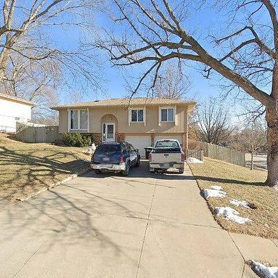 1447 S 167 Th Ave, Omaha, NE 68130