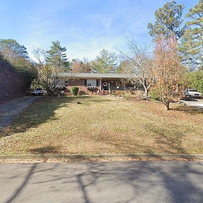 1492 Burns Dr Ne, Gainesville, GA 30501