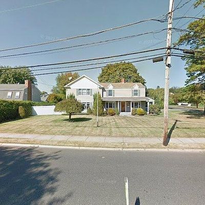 15 Wesley St, Monmouth Beach, NJ 07750