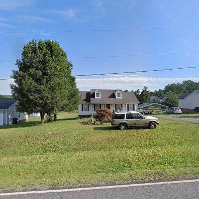 1504 Gibbs Rd, Reidsville, NC 27320