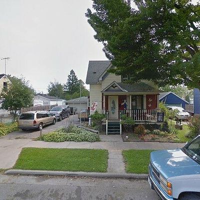 1516 Oakes St, Marinette, WI 54143