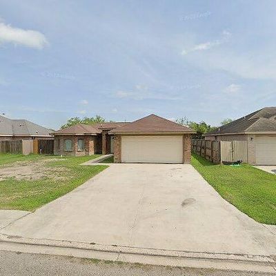 1523 E Gardenia Ave, Hidalgo, TX 78557