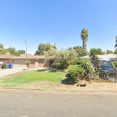 12966 Sierra Ave, Cutler, CA 93615