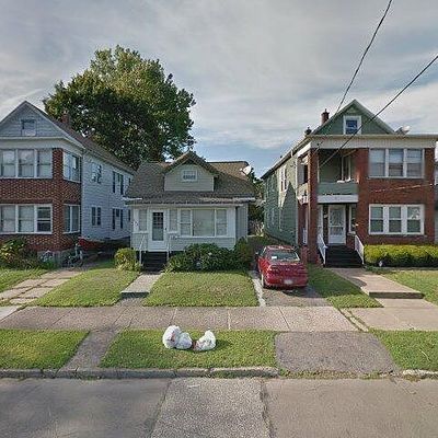 132 E 32 Nd St, Erie, PA 16504