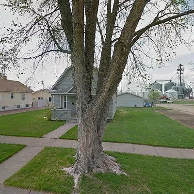 1320 Avenue A, Gothenburg, NE 69138