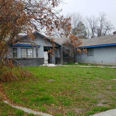 1320 Patterson Ave, Corcoran, CA 93212