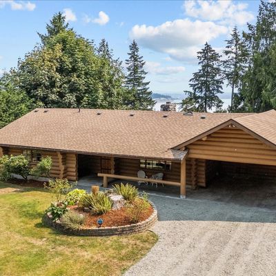 134 Livingston Bay Rd, Camano Island, WA 98282