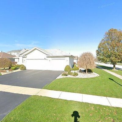 1360 Trail Side Dr, Beecher, IL 60401