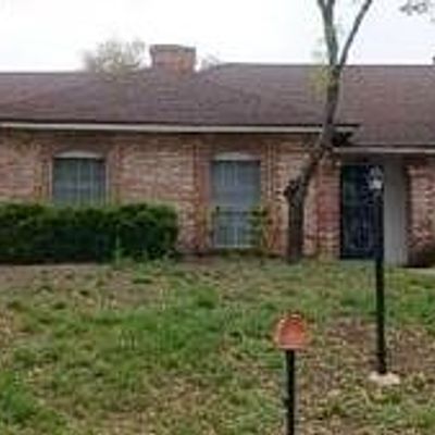 1703 Rob Roy Ln, San Antonio, TX 78251