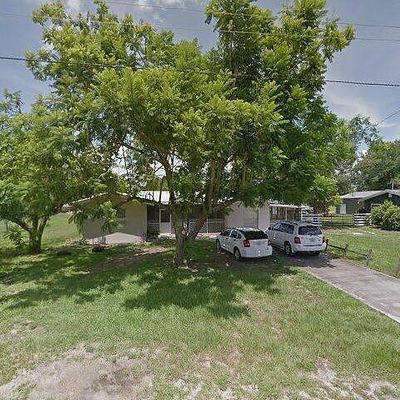 1719 Lake Clay Dr, Lake Placid, FL 33852