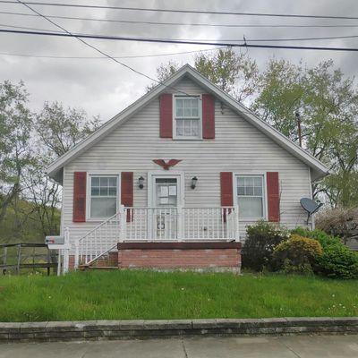 1724 Juniata St, Natrona Heights, PA 15065