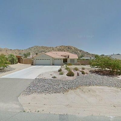 17383 Mesquite Rd, Apple Valley, CA 92307