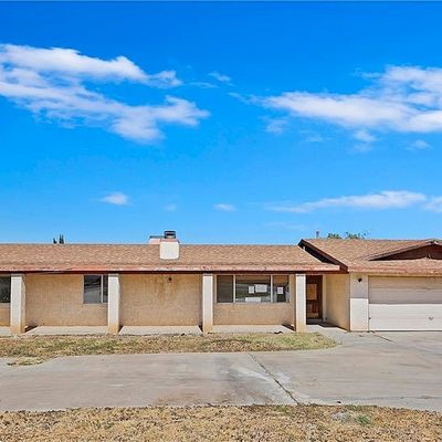 17986 Chestnut St, Hesperia, CA 92345