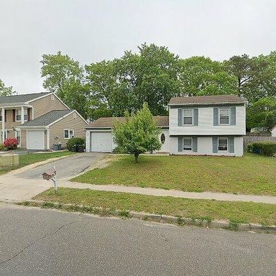 18 Schooner Ave, Barnegat, NJ 08005