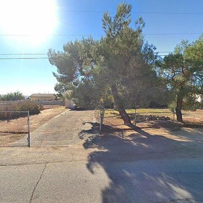 18071 Sycamore St, Hesperia, CA 92345