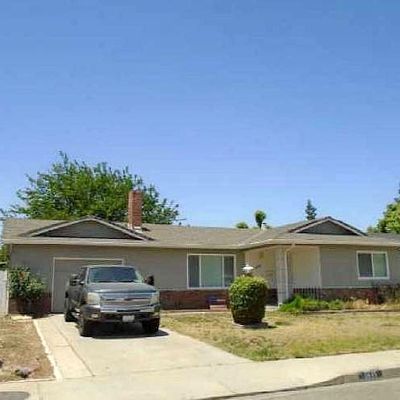 1835 Loyola Way, Turlock, CA 95382