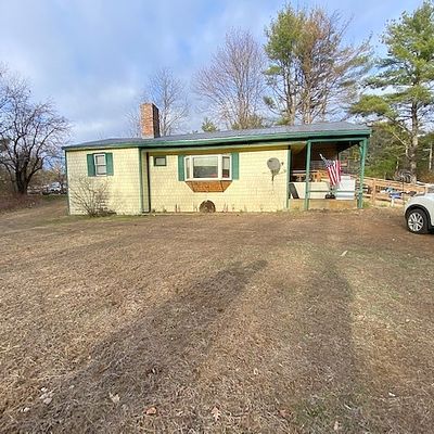 19 Beauty Hill Rd, Center Barnstead, NH 03225