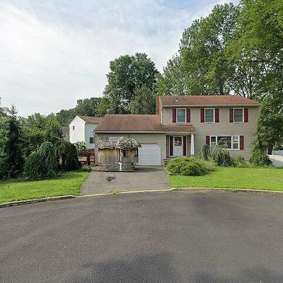 19 Rita Ct, Colonia, NJ 07067