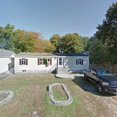 19 Rocks Rd, Seabrook, NH 03874