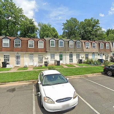 1927 Dutch Village Dr #I 243, Hyattsville, MD 20785