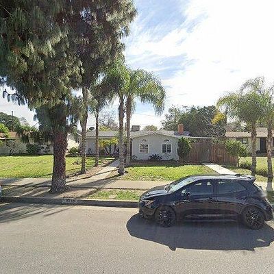 15738 Chatsworth St, Granada Hills, CA 91344