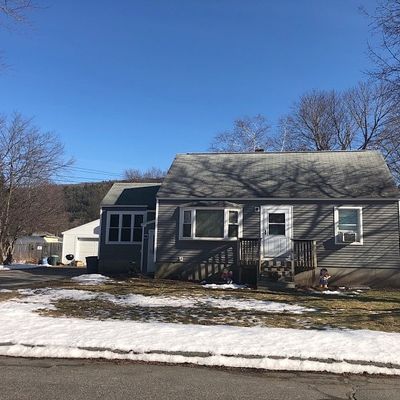 16 Colby St, Keene, NH 03431