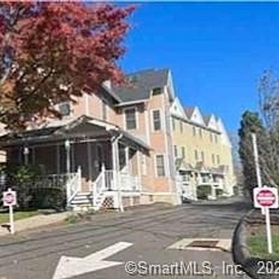 16 Hillside Pl #A1, Norwalk, CT 06854