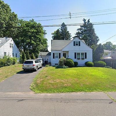 16 Rolling Rd, Middlesex, NJ 08846