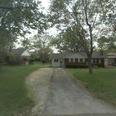 1613 Benson Ave, Bowling Green, KY 42104