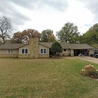 1618 E Colonial Dr, Sallisaw, OK 74955