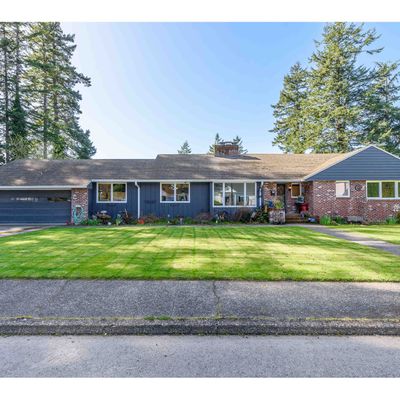 1645 N 14 Th St, Coos Bay, OR 97420