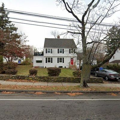 165 Ridge Rd, Hamden, CT 06517