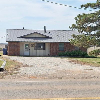 16720 State Highway 51, Hennessey, OK 73742