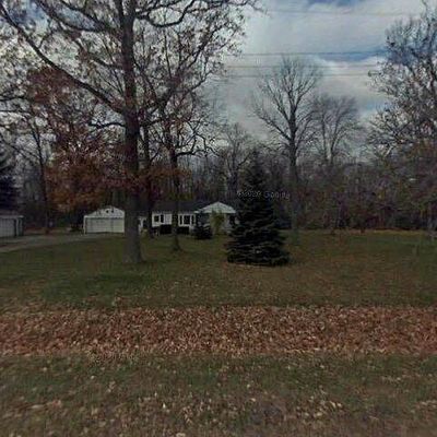 1687 Old Knapp Rd, Oshkosh, WI 54902