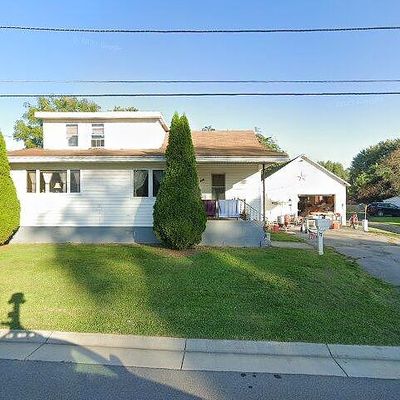 17 Reese St, Clyde, NY 14433