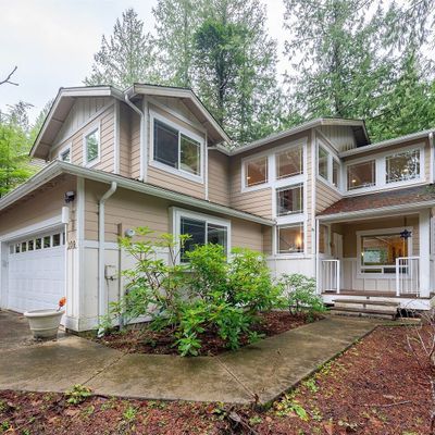 209 Harbor View Dr, Bellingham, WA 98229