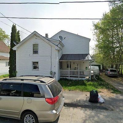 21 Hillside Ave, Waterville, ME 04901