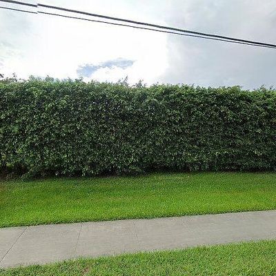 210 Live Oak Ln, Boynton Beach, FL 33436