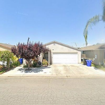 210 Rio Vista Ave, Porterville, CA 93257