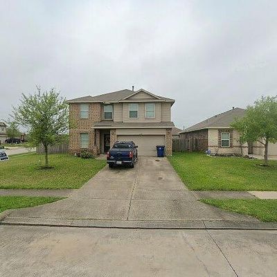 2109 Garnet Ct, Texas City, TX 77591