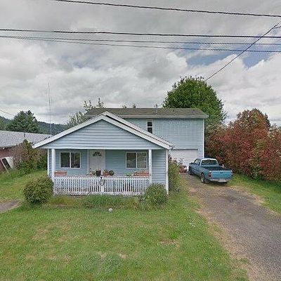 211 Oak St, Amity, OR 97101