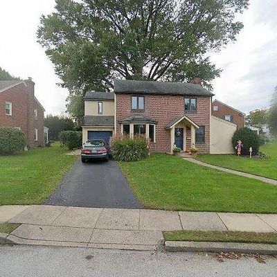 212 Shelbourne Rd, Havertown, PA 19083