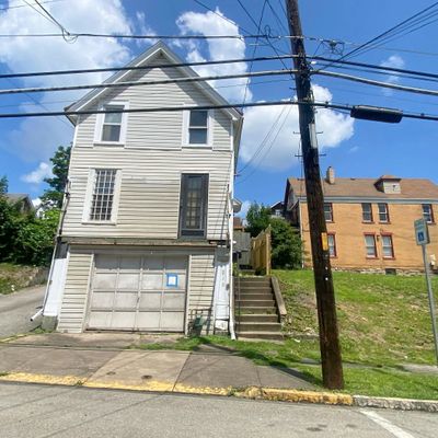 213 Highland Ave, Pitcairn, PA 15140