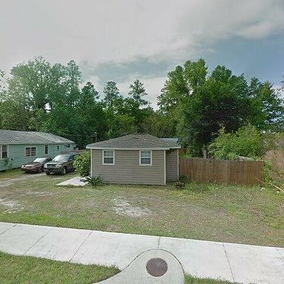 21307 Se Hawthorne Rd, Hawthorne, FL 32640