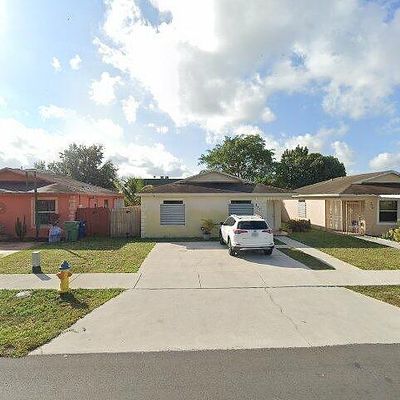 220 Nw 179 Th St, Miami, FL 33169