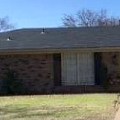 2208 Mcminn Ave, Mount Pleasant, TX 75455