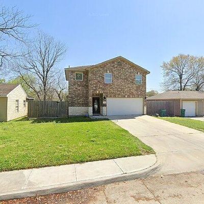 221 Tilden Dr, Pasadena, TX 77506