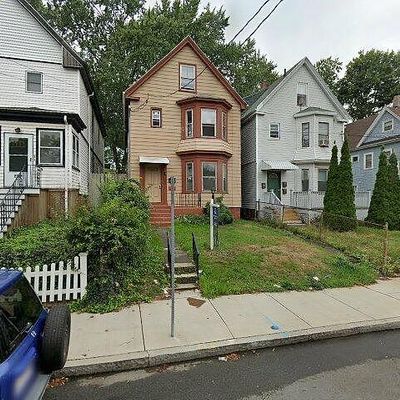 222 Webster Ave, Chelsea, MA 02150